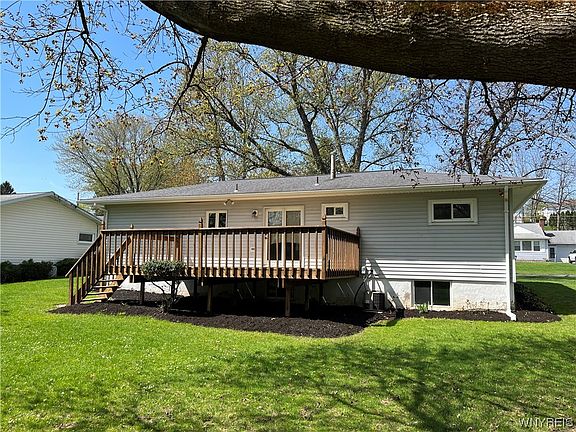 2nd image of 217 Marian Dr