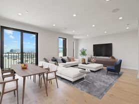 340 W 2nd St, Boston, MA