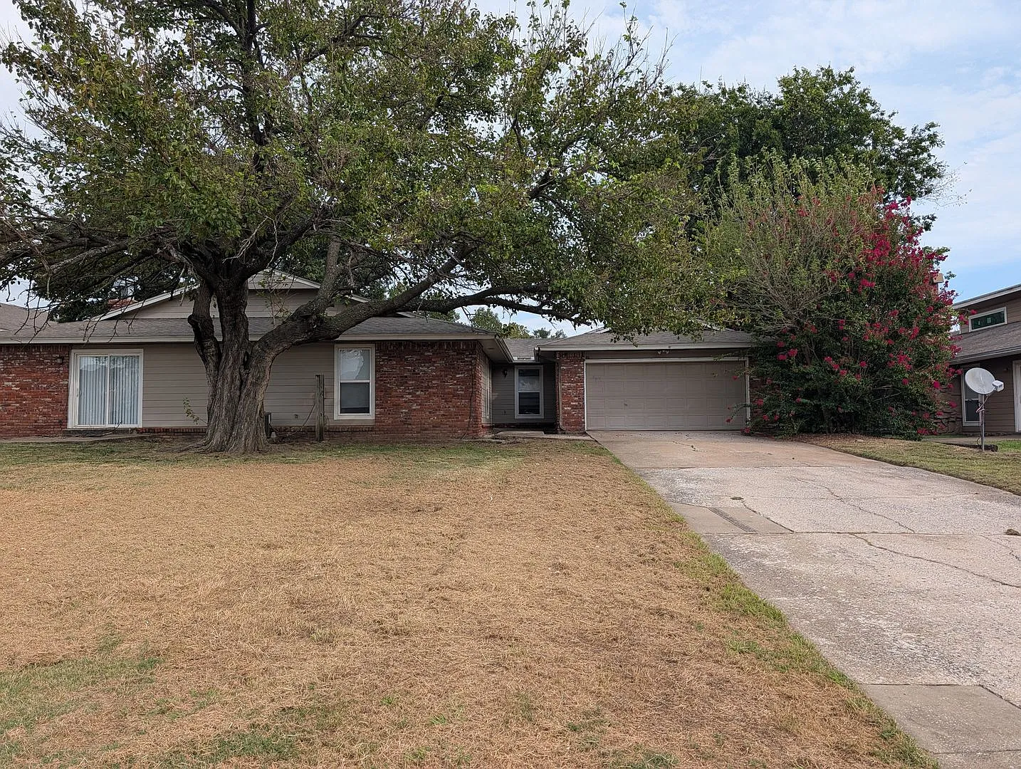 3 bedroom duplex in Union Schools — Photo 1