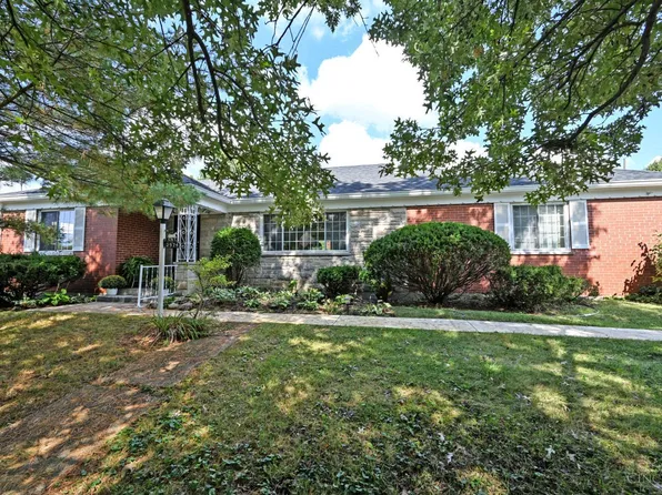 2974 Westbrook Dr, Cincinnati, OH 45238