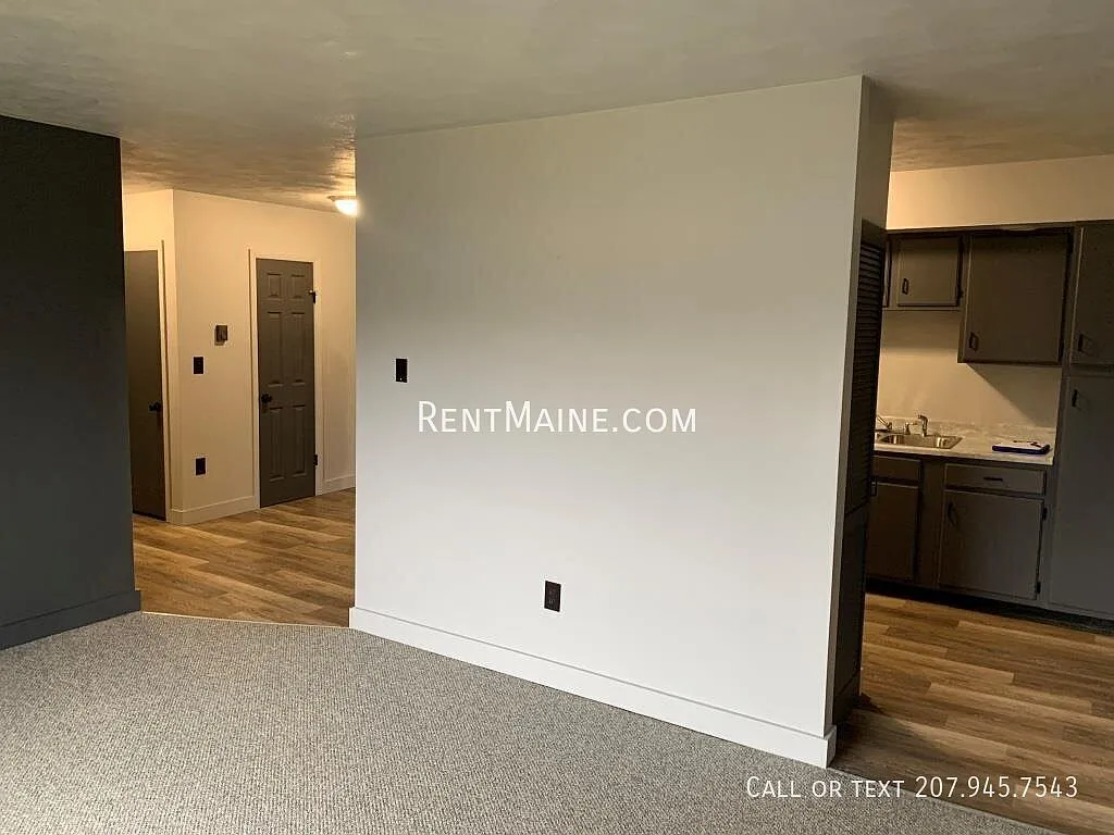 12 Wenbelle Dr — Photo 2