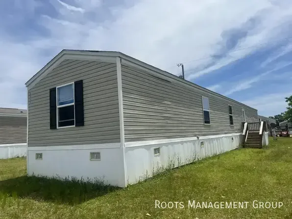 1151 Hunters Mountain Pkwy #1151, Troy, AL 36079