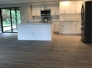 1090 27th St SW, Naples, FL 34117