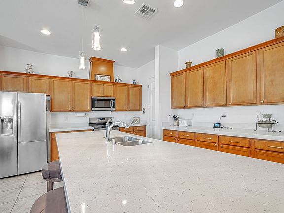 4th image of 4703 Mindful St