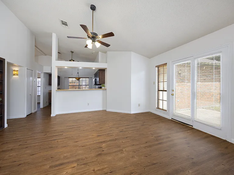 4504 Keys Dr — Photo 23