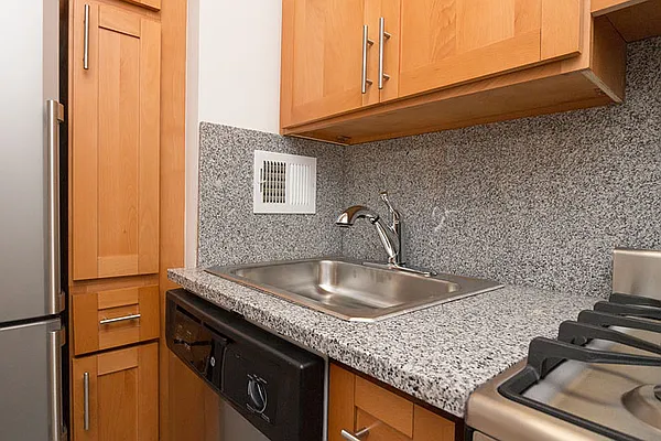 Rented by GoodRock Realty | media 39