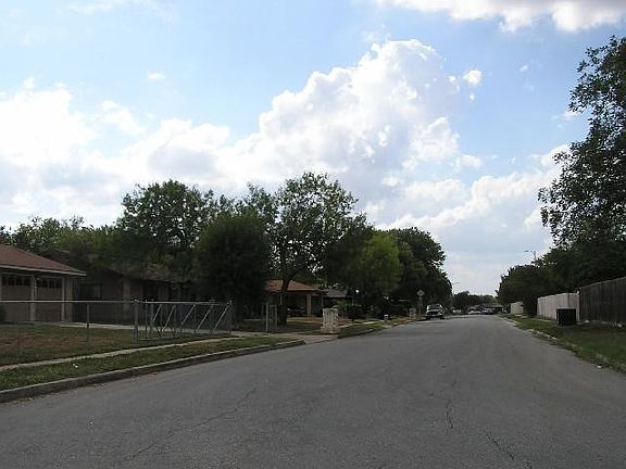 5th image of 5810 Sandy Valley St