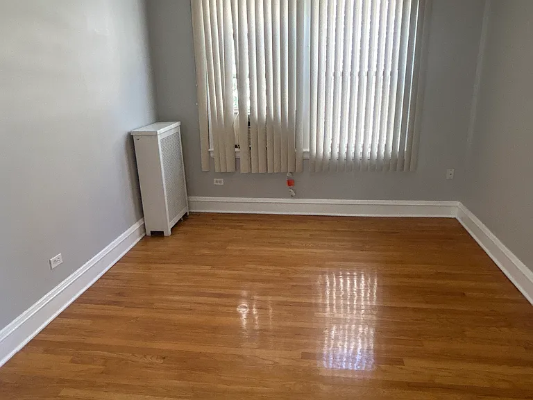 622 E 68th St #2 — Photo 5