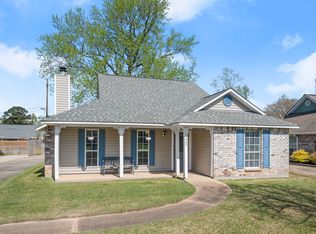 17665 Sugar Mill Ave, Baton Rouge, LA 70817
