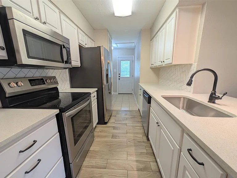 12601 Turtle Rock Rd #B — Photo 6