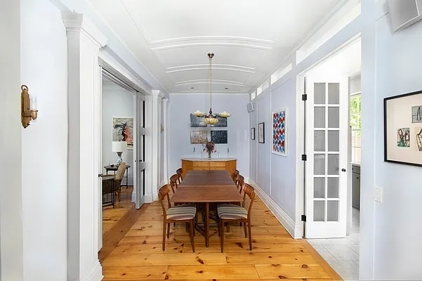 Rented by New York Casas Ltd. | media 21