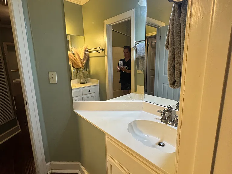 416 Towne Lake Pl — Photo 34
