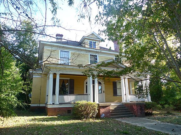2nd image of 1530 Amelia St