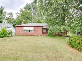 447 Milton Rd, Alton, IL 62002