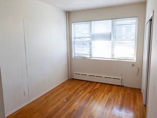 427 Humboldt Street image 14 of 68