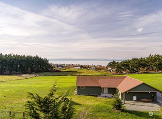 1669 Crosby Rd, Oak Harbor, WA 98277