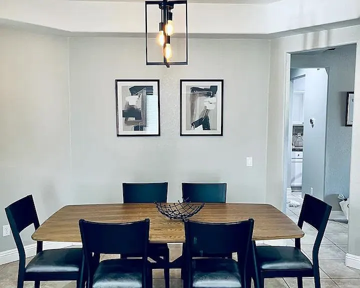 377 N Sicily Pl — Photo 10