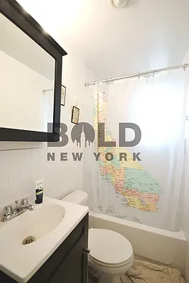 Rented by Bold New York | media 30