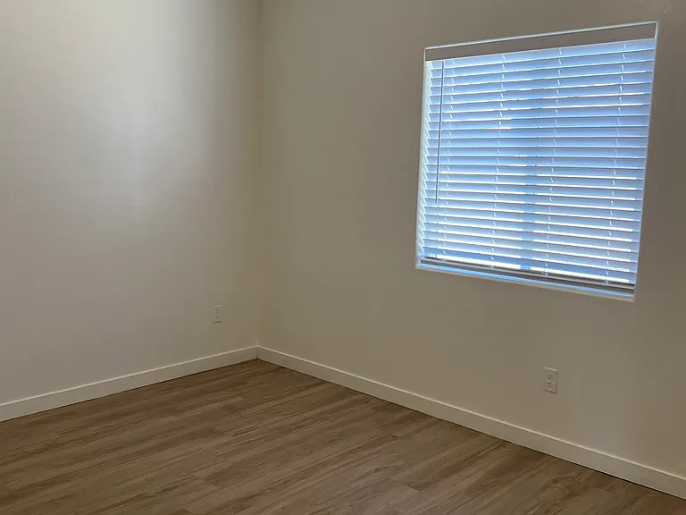 8608 Frankie Lou St #B — Photo 12
