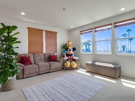 5th image of 3018 Beachwood Bluff Way