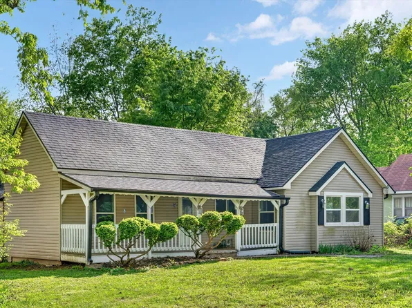 154 E Brooks Street, Republic, MO 65738