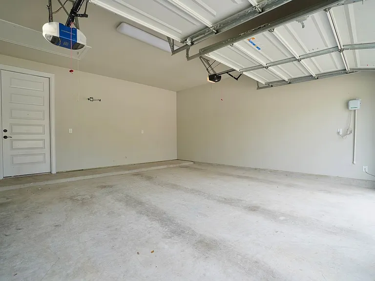 6650 Verona Pl — Photo 34