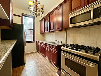 338 South Fifth Street