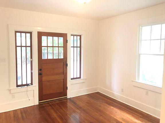 4th image of 830 Ida St #830