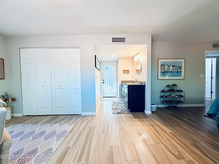 2871 W Saint Tropaz Ave — Photo 17