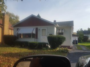 611 Yeoman St #HOUSE, Waukegan, IL 60085