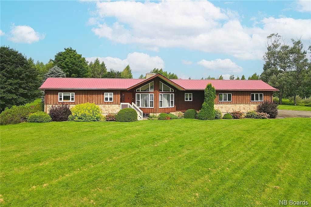 17 Buchanan St, Centreville, NB E7K 3A8 MLS NB090091 Zillow