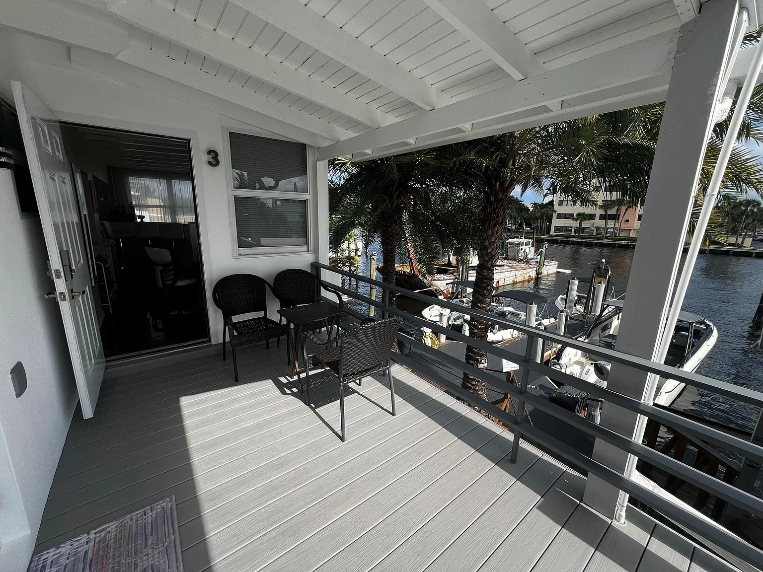 1 bed, 1.0 bath, $3,900 — Photo 4
