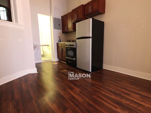 2nd image of 531 E 81st St APT 1D