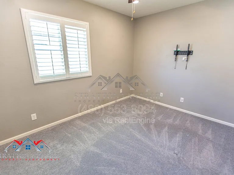 3738 E Dogwood Dr — Photo 23