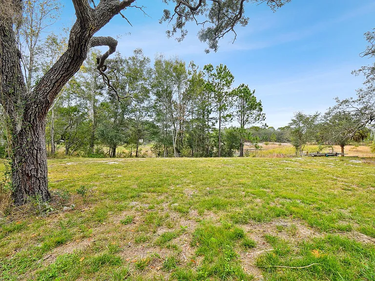 7398 Skylark Dr — Photo 47