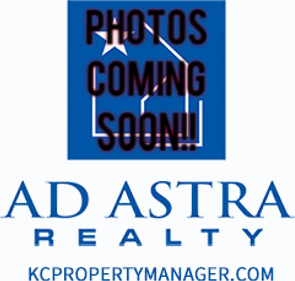 Completely Remodeled Overland Park Duplex-Available in AUGUST!! — Photo 3