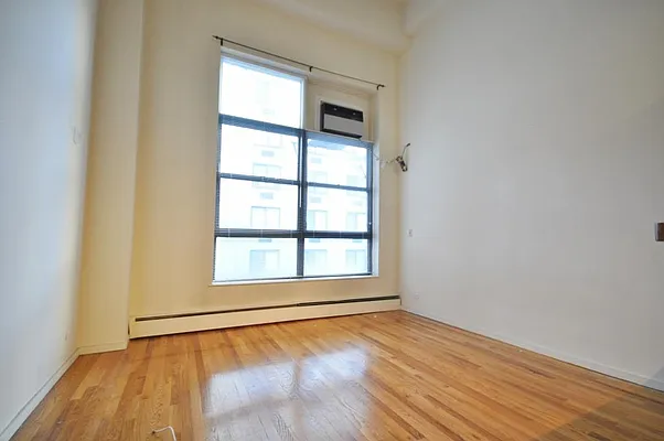 Rented by Keller Williams NYC | media 8