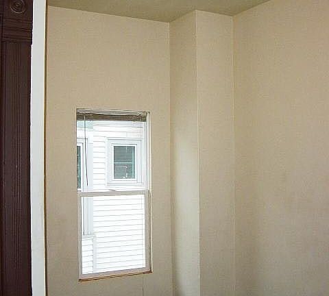 2nd image of 3109 W Mount Vernon Ave
