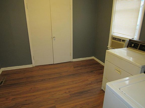 5th image of 4433 E 54th Ter