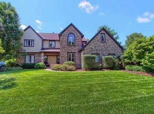 711 Lookout Ridge Dr, Westerville, OH 43082