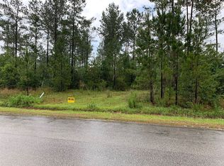 2370 Phylis Rae Dr, Pace, FL 32571