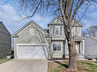 15607 S Blackfoot St, Olathe, KS 66062