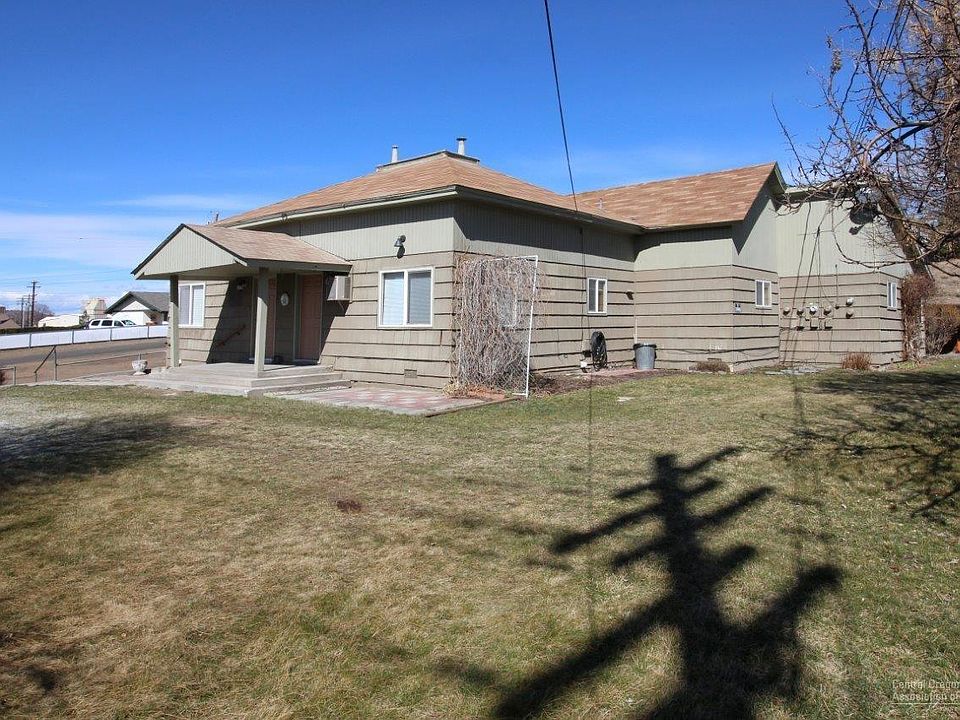 1st image of 231 NE 10th St