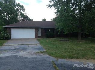 1934 W Big Bend Rd, Nixa, MO 65714