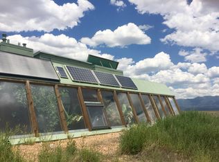 4 Lone Tree, Taos, NM 87571