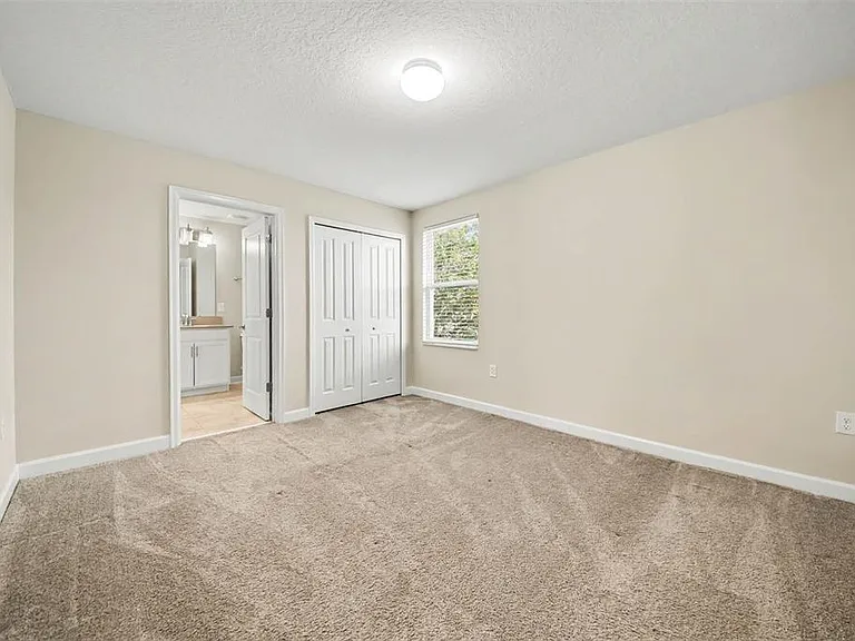 11118 Longleaf Woods Dr — Photo 20