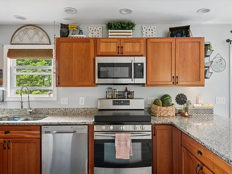 1588 Sandy Birch Rd — Photo 38