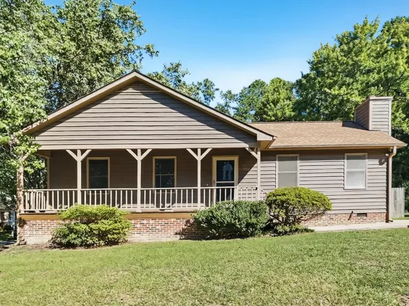 3601 Iron Sight Ct, Raleigh, NC 27616