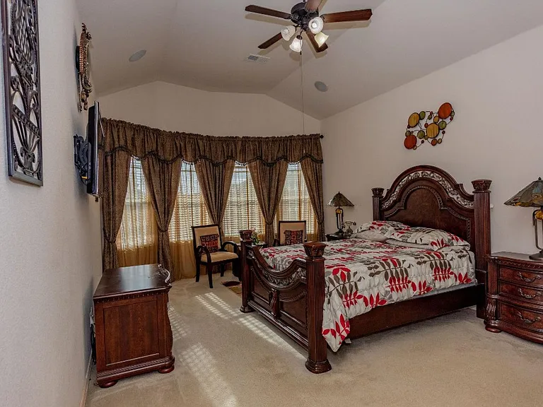 11956 Grandview Dr — Photo 14