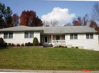 1319 Cameron Ln, Vestal, NY 13850